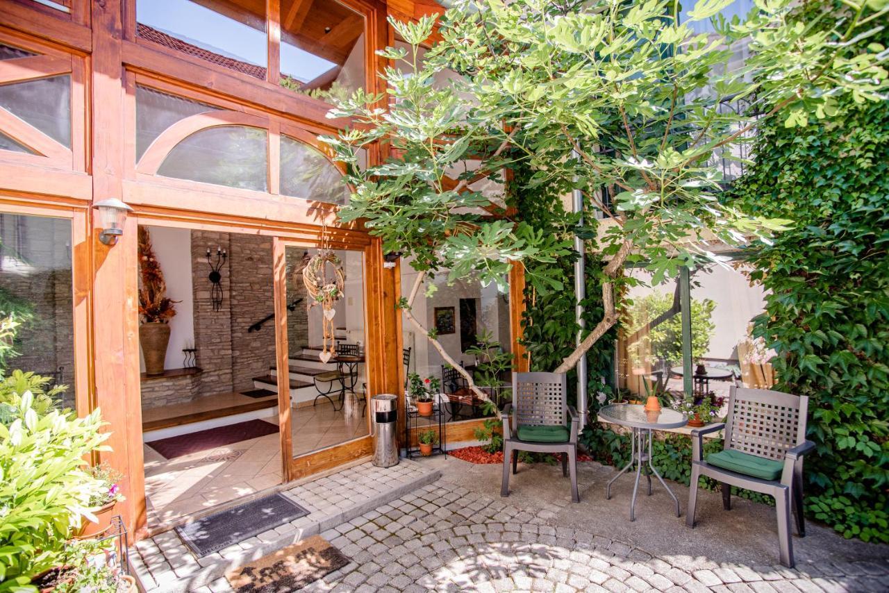 Nymphea Villa Хевиз Экстерьер фото