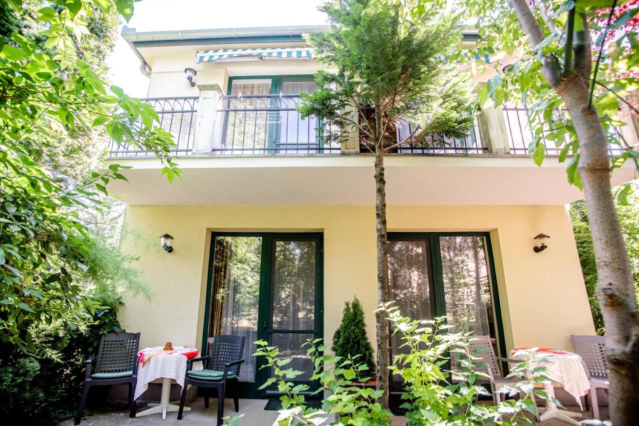 Nymphea Villa Хевиз Экстерьер фото